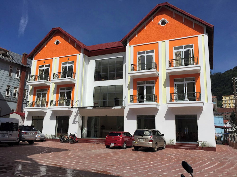 Hoa Binh Tam Dao Hotel, Vietnam