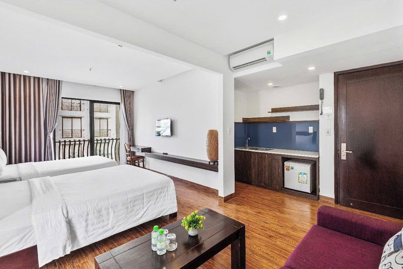 Amis Hotel&Apartment-50m to My Khe Beach, Da Nang, Vietnam