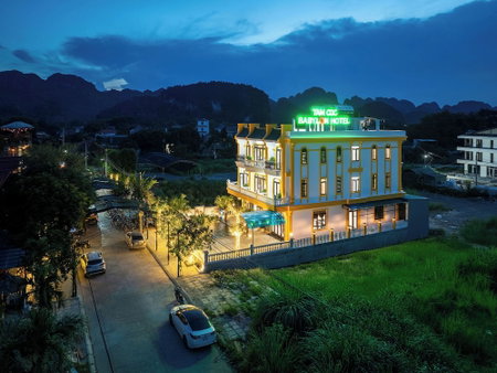 Tam Coc Babylon Hotel, Hoa Lu, Vietnam