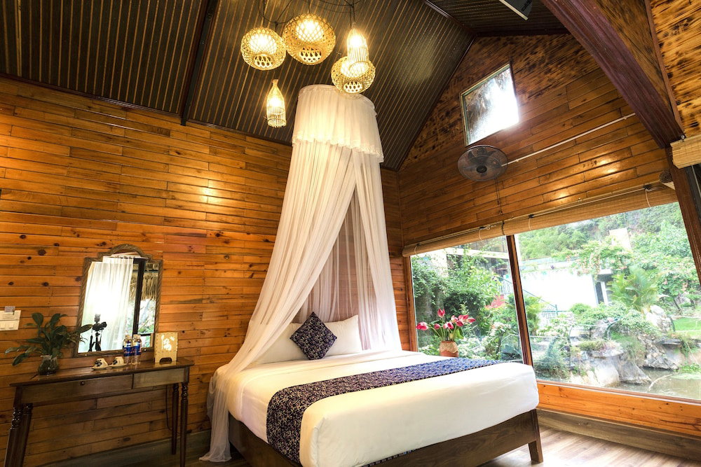 Tam Coc Lion Kings Hotel & Resort Ninh Binh, Vietnam
