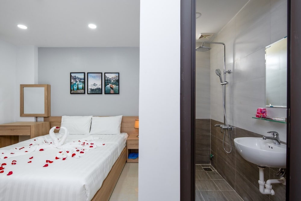 Luna House Danang, Vietnam