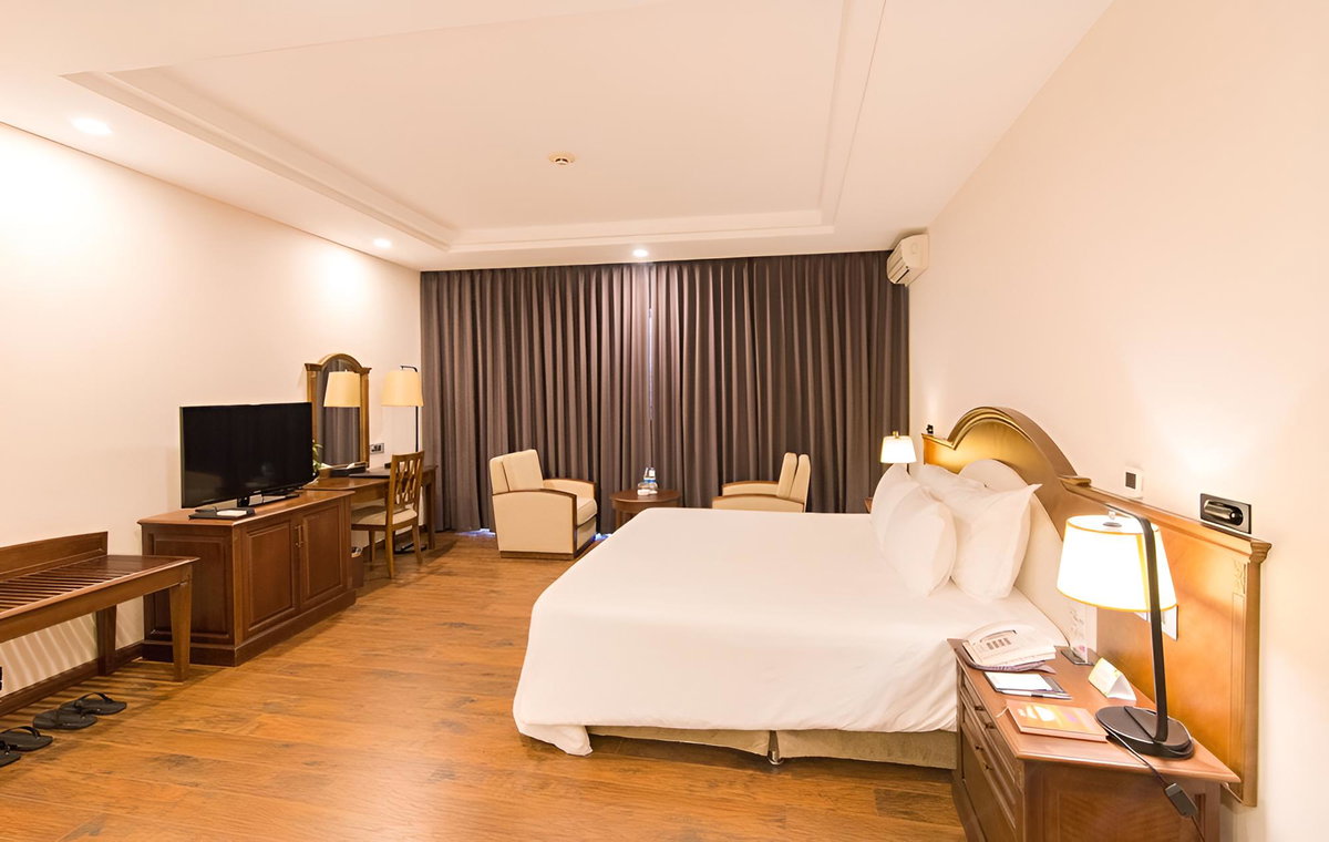 Hotel · Saigon Halong Hotel, Ha Long