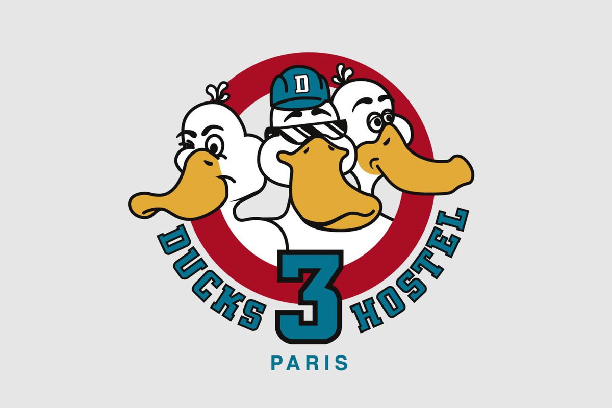 The 3 Ducks Eiffel Tower by Hiphophostels, France