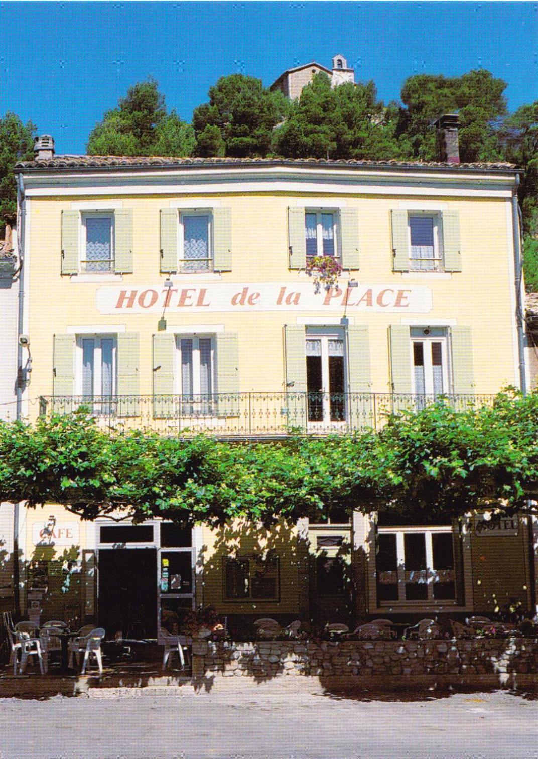 Hotel · Hôtel de la Place, Mézel