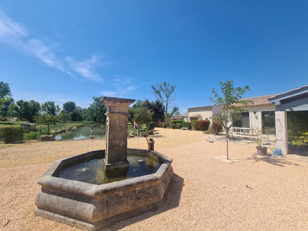 Les Buisses en Provence, Piolenc, France
