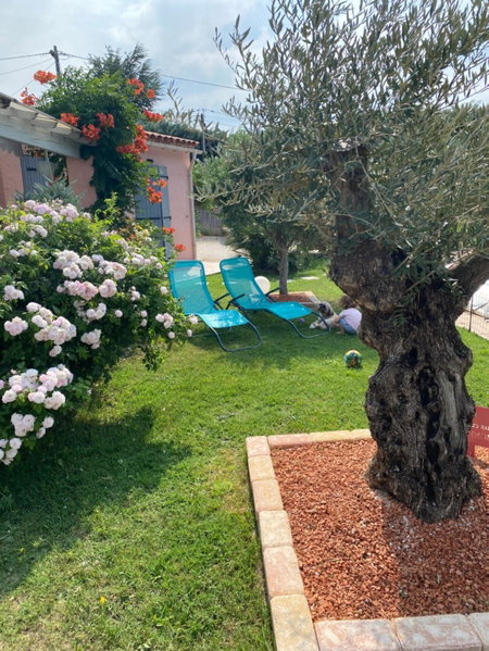 Vaucluse Guesthouse, Bollène, France