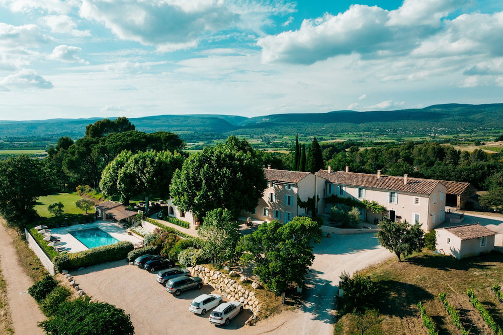 Hotel · Domaine Perréal, Gargas