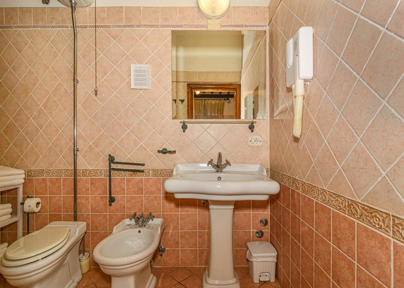 Hotel Villa Cheli, Lucca, Italy