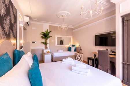Trastevere Paper Suites, Rome, Italy