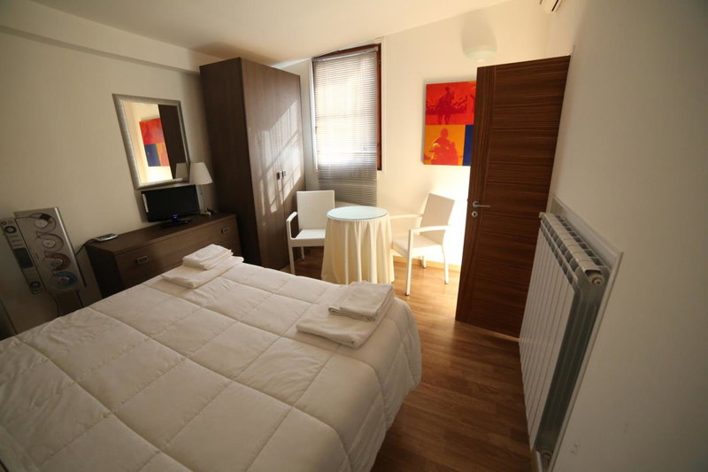 Bed & Breakfast Idomeneo 63, Lecce, Italy