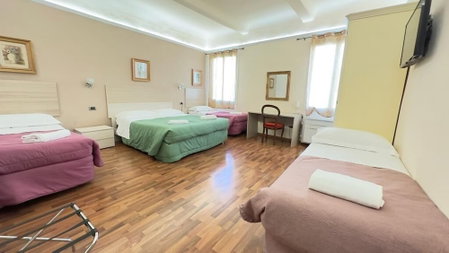 Piccolo Hotel, Florence, Italy