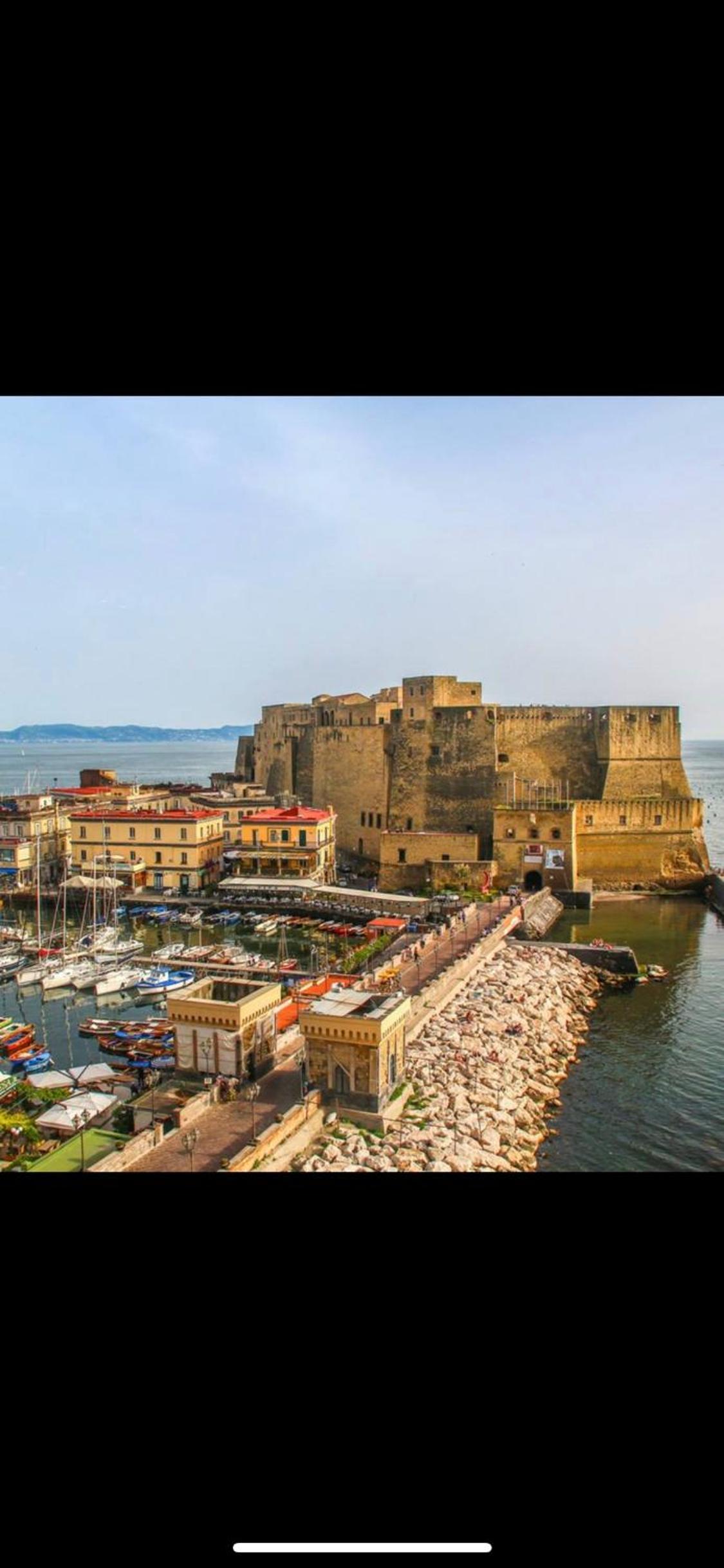 Hotel · B&B Monserrato, Naples