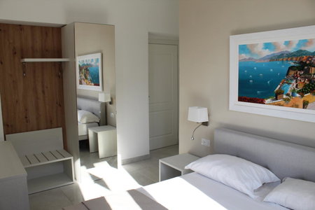Villa Emanuel White, Sorrento, Italy