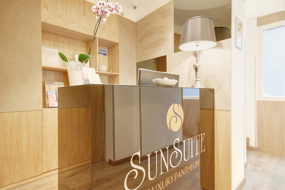 Sun Suite Luxury Pantheon, Italy