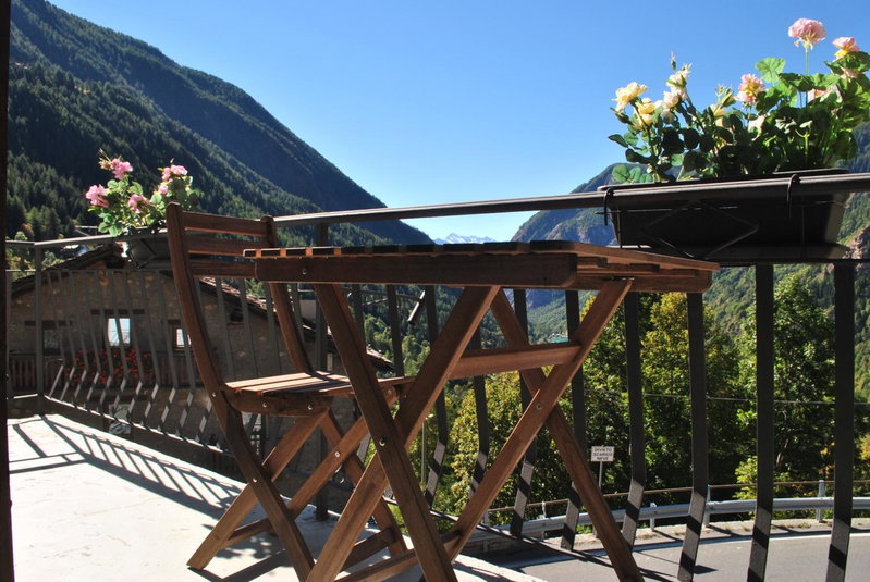 Hotell Millefiori- Alpine Event Lodge, Valtournenche, Italy