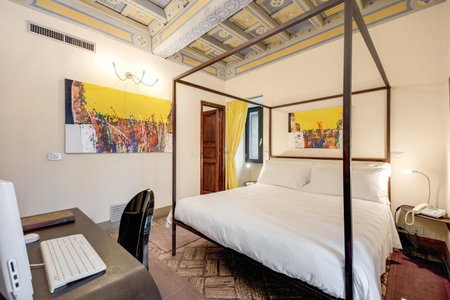 Residenza Torre Colonna, Rome, Italy