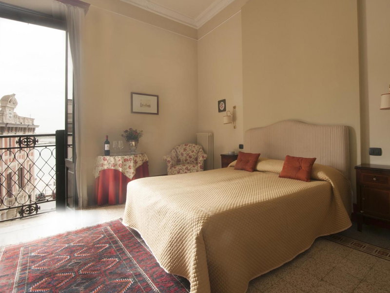 Alla Marina Bed And Breakfast, Trapani, Italy