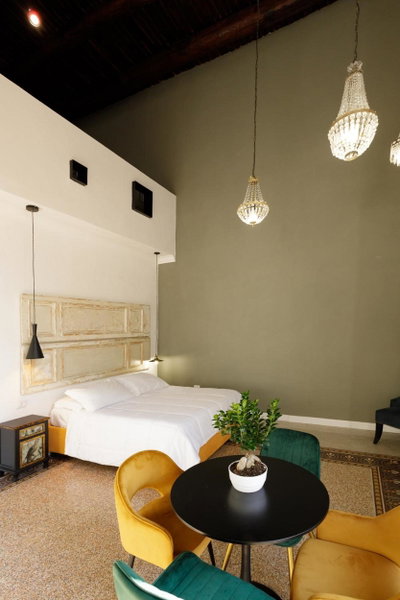 Palà Suites, Naples, Italy