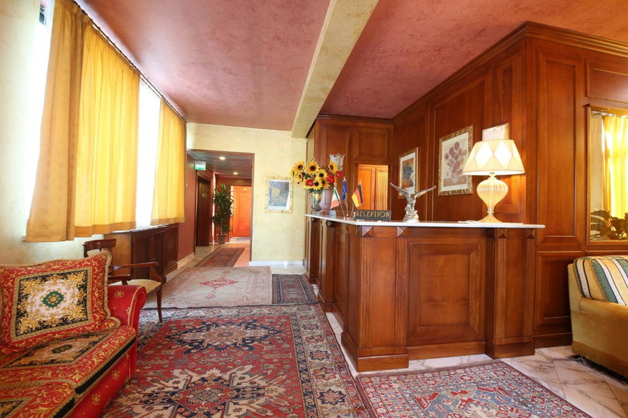 Hotel Abacus, Porto Mantovano, Italy