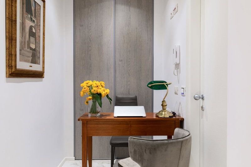 Cavour Suites Guest House, Rome, Italy