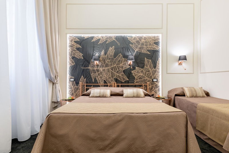 Cavour Suites Guest House, Rome, Italy