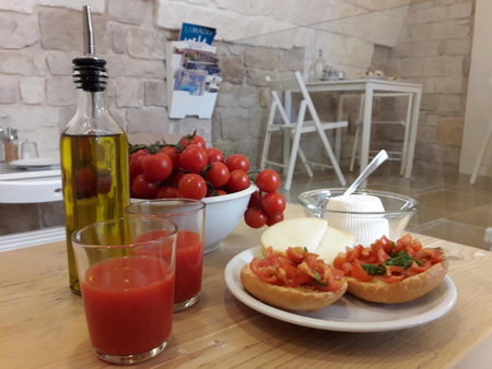La Maison, Trani, Italy