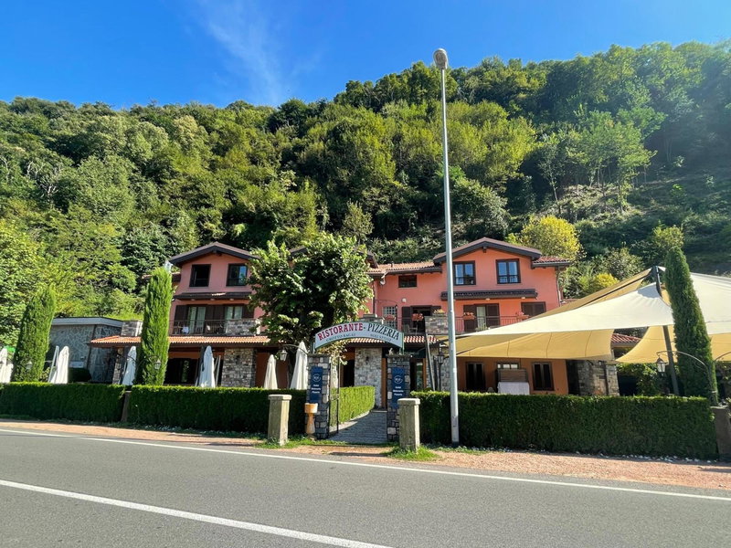 Hotel Grotto Bagat, Lavena Ponte Tresa, Italy