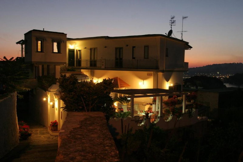 b&b Dea Fortuna, Bacoli, Italy