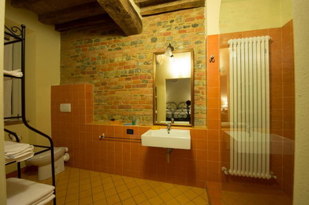 Agriturismo Arte Contadina, Fiorenzuola dʼArda, Italy