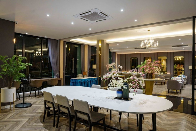 Seastar Hotel and Service Apartment, Ban Chang, Thailand