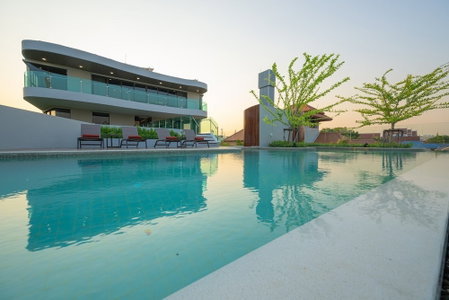We Hotel Riverfront, Bangkok, Thailand