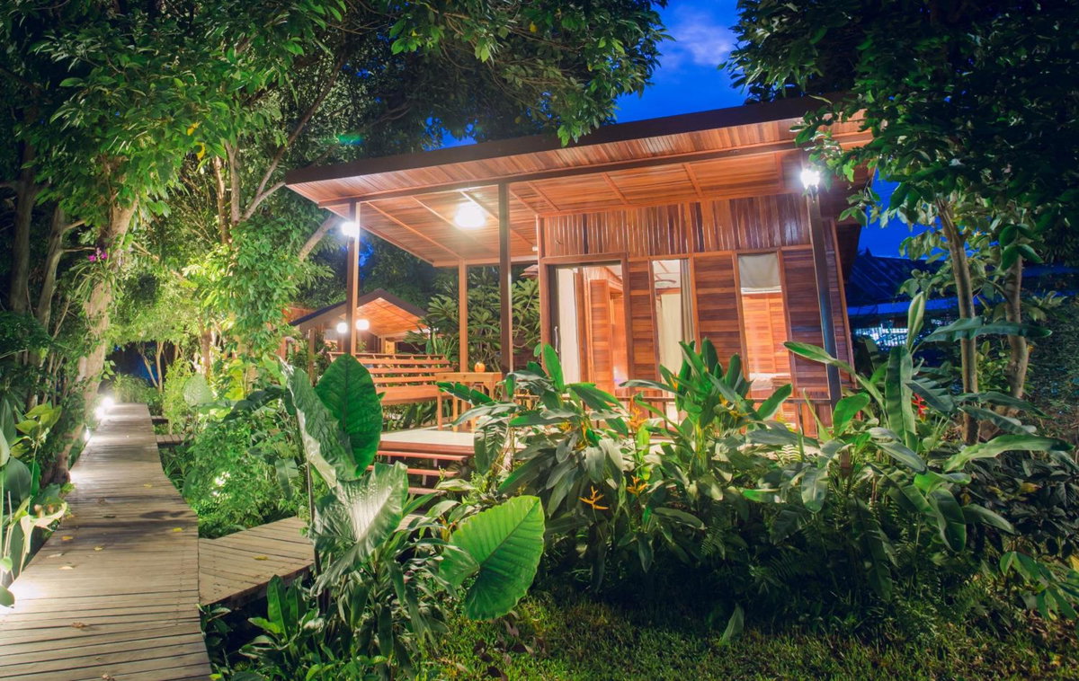 Romyen House, Thailand