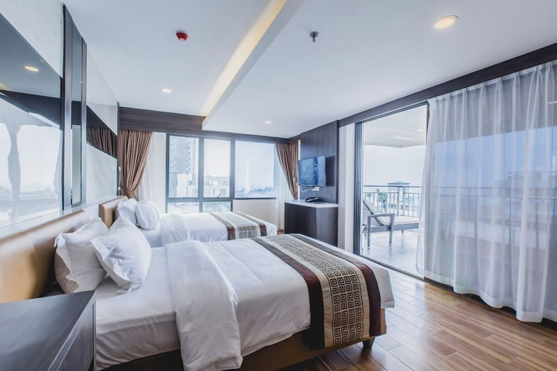 Golden Jomtien Beach Hotel, Pattaya, Thailand