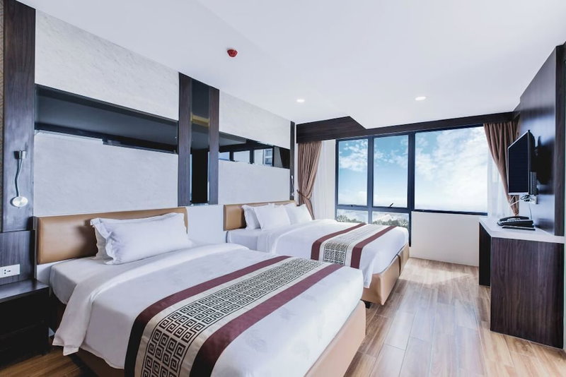Golden Jomtien Beach Hotel, Pattaya, Thailand