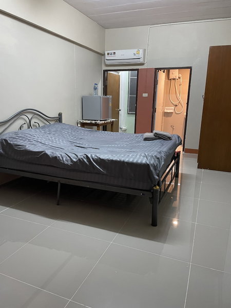 Gedkanok Apartment, Bangkok, Thailand