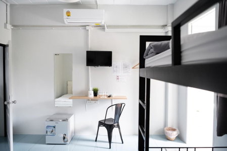Posh 41, Salaya, Thailand
