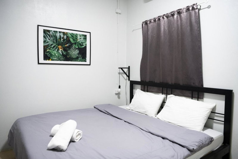 Posh 41, Salaya, Thailand