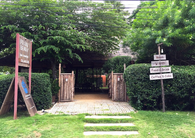 Pranberry Bed and Breakfast, Pranburi, Thailand