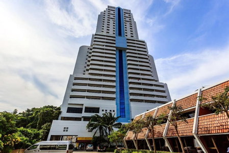 Patong Tower Beach Apartment By Seesea, Patong, Thailand