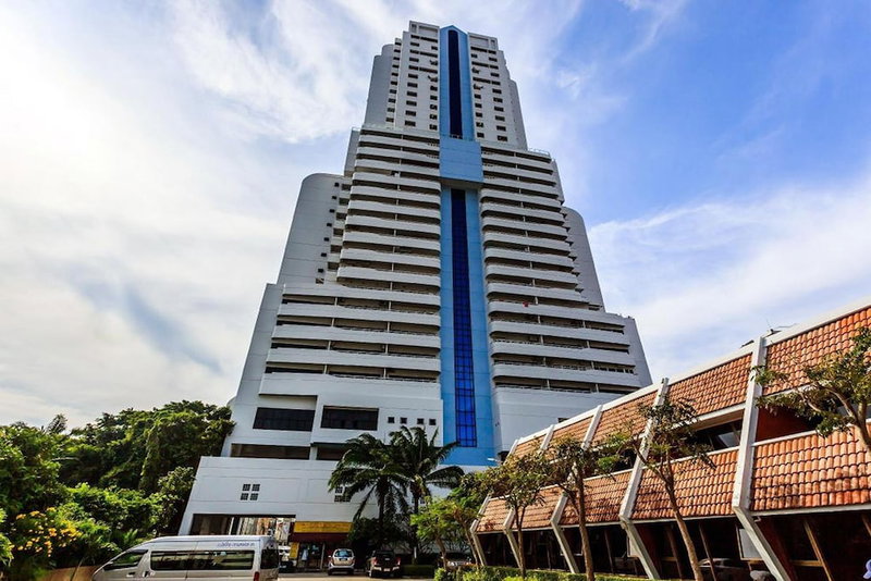 Patong Tower Beach Apartment By Seesea, Patong, Thailand
