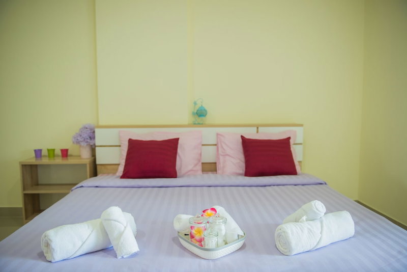 Be my guest36, Bangkok, Thailand