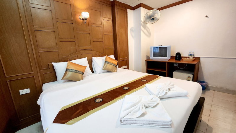 Chalita House, Patong, Thailand