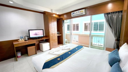 Chalita House, Patong, Thailand