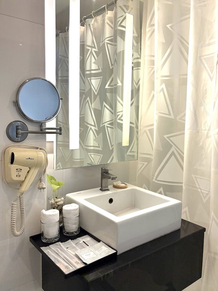 Klassique Sukhumvit Hotel, Bangkok, Thailand