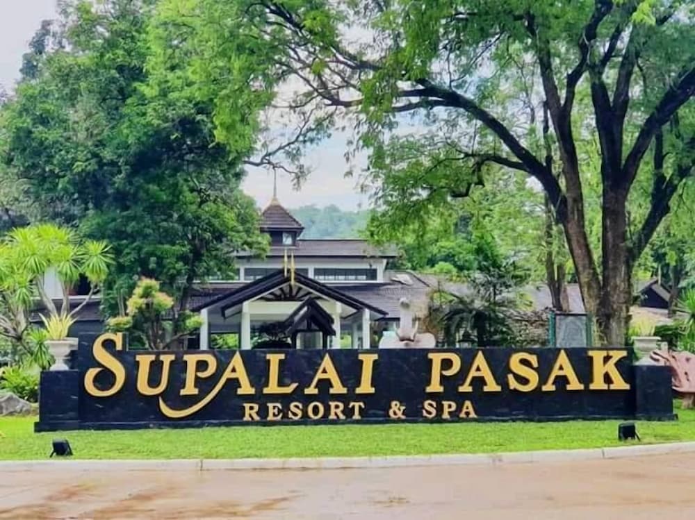 Supalai Pasak Resort Hotel and Spa, Thailand