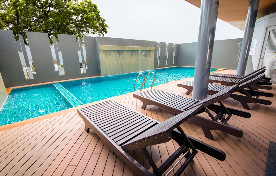OYO 241 Ratana Hotel Sakdidet, Bataypora, Thailand