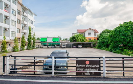OYO 241 Ratana Hotel Sakdidet, Bataypora, Thailand