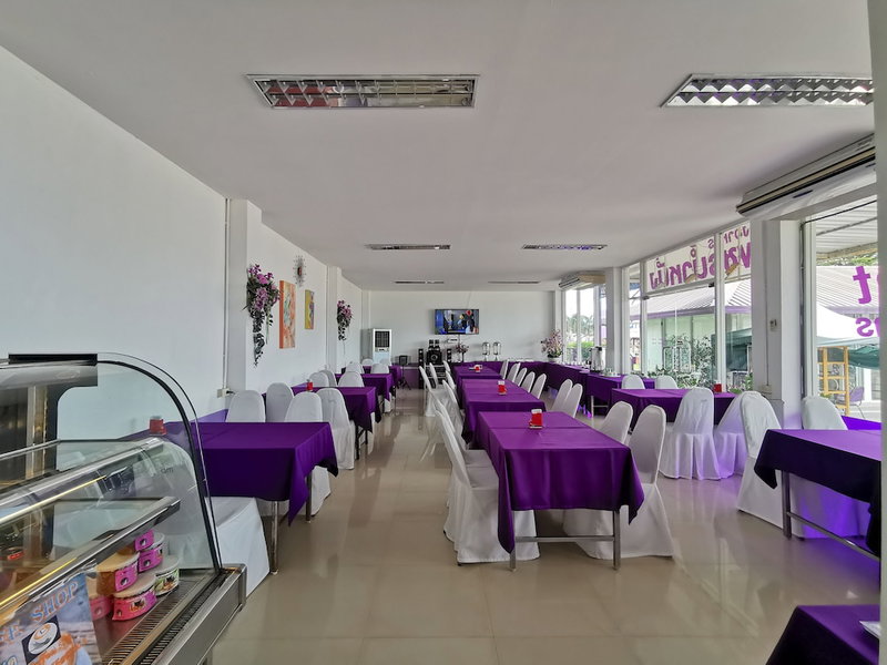 Phet Cha-am Plaza & Resort, Cha-am, Thailand