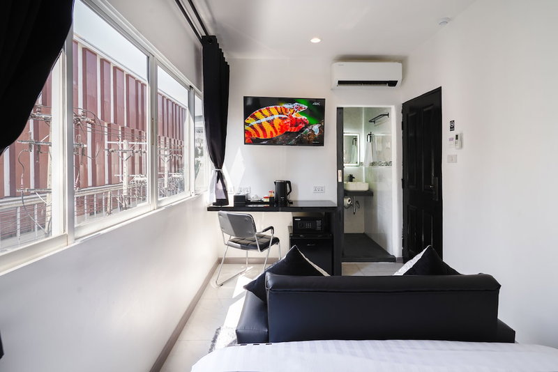 Thonglor Suites Hotel, Bangkok, Thailand