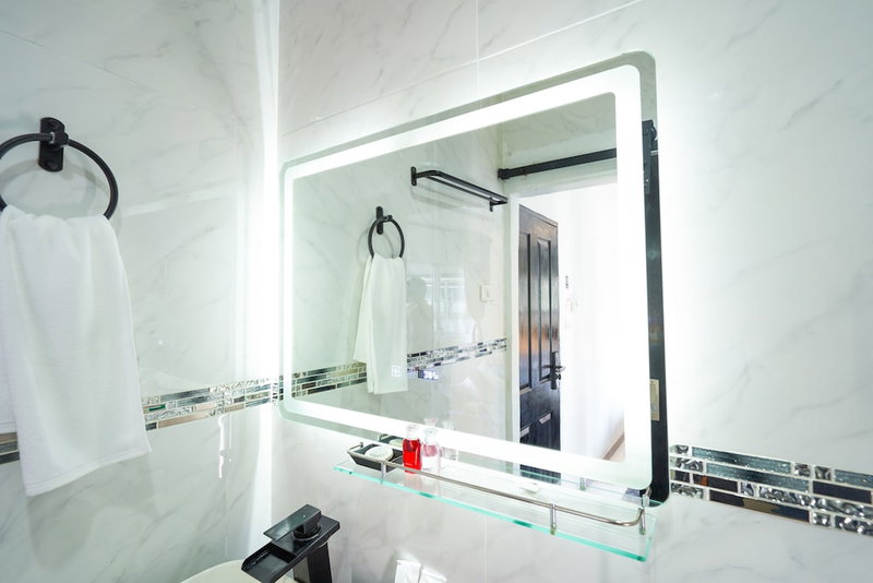Thonglor Suites Hotel, Bangkok, Thailand